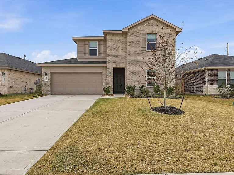 17719 Winfall Dr — Photo 3