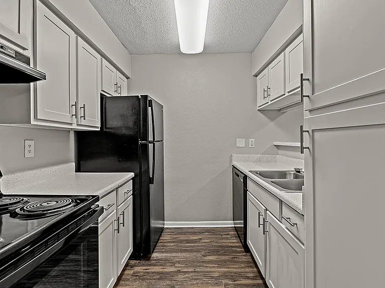 Autumn Ridge Apartments Kitchen