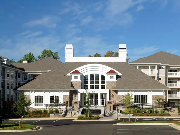 Stone Point Apartments