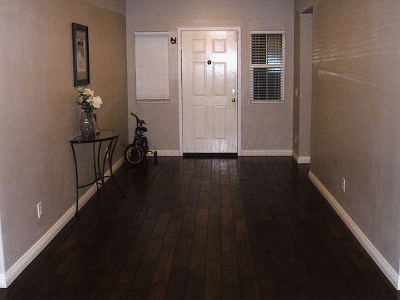 Entry to sitting area