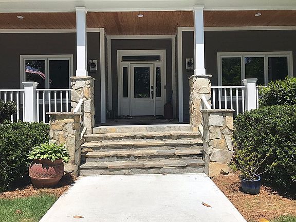 5th image of 219 Block House Rd
