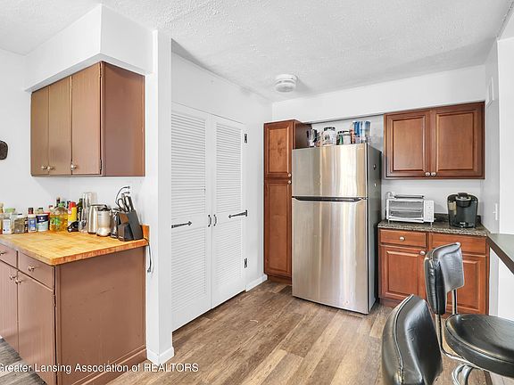 4th image of 1542 Ann St