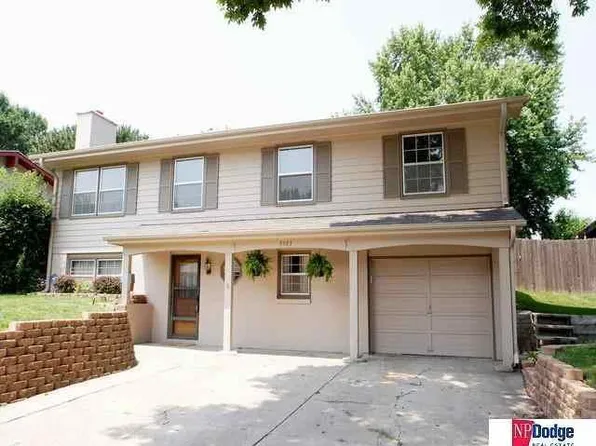 9382 North St, Omaha, NE 68127