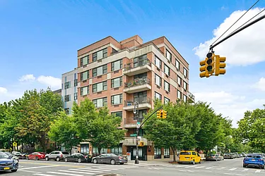 Sold by Avenue Sotheby's International Realty