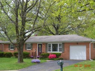 6425 Old Collinsville Rd, Fairview Heights, IL 62208