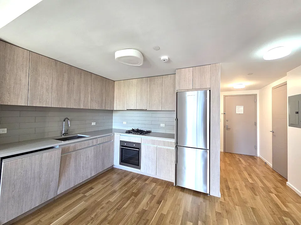 497 Saint Marks Ave #6E