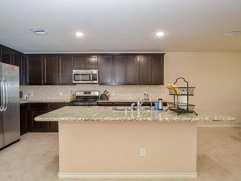 9426 Barton Xing — Photo 5