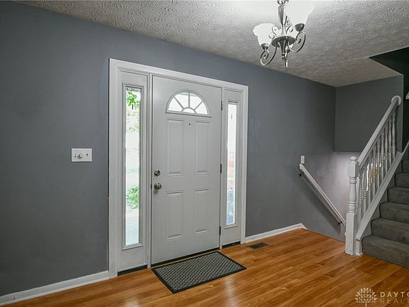 4th image of 2044 Meadowside Ln
