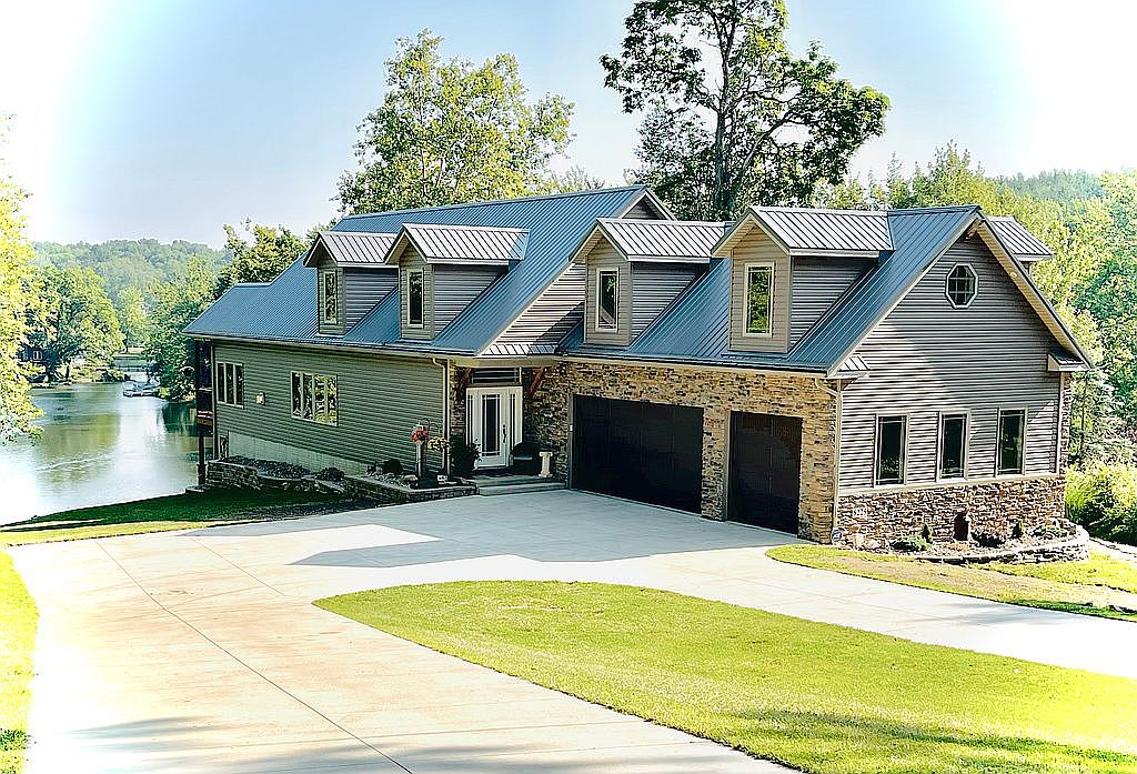 8225 Willowdale Lake Ave NW, North Canton, OH 44720 Zillow