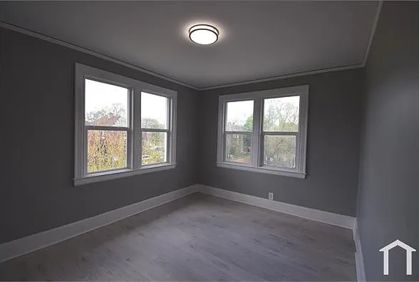 3 bed, 1100 sqft, $1,400 — Photo 4