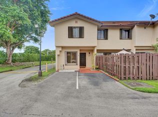 Golfview, Miami, FL 33183