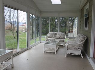 1944 Green Ln, Reedsville, PA 17084