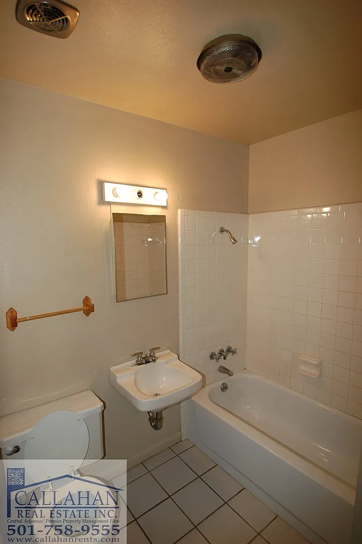 600 W M Ave — Photo 2