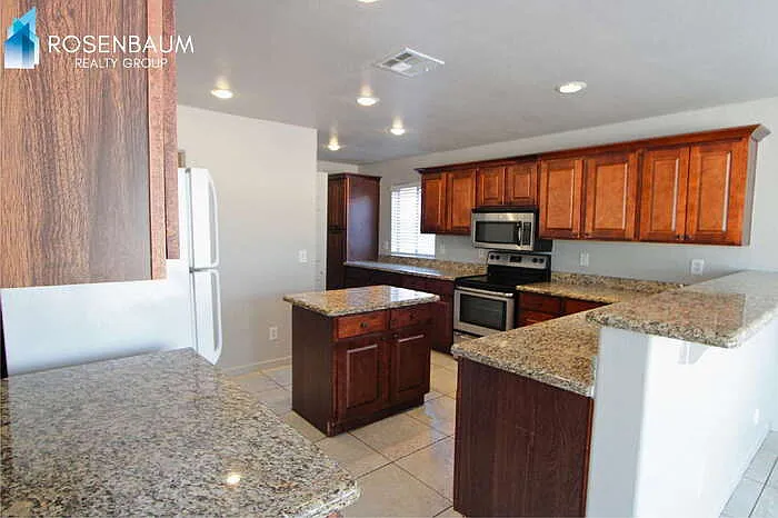 15074 W Heritage Oak Way — Photo 7