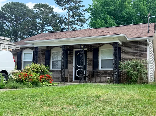 1706 Woodpointe Dr, Knoxville, TN 37931