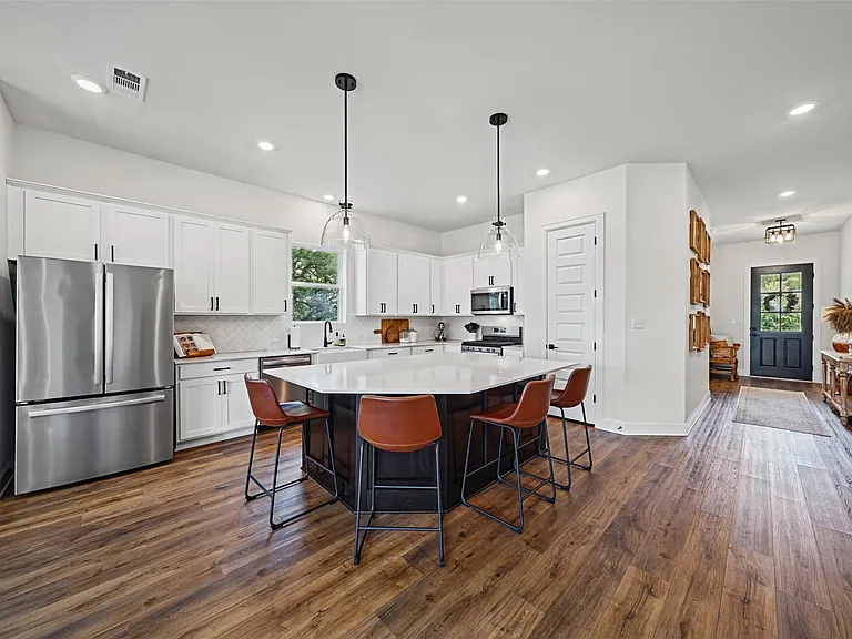 356 Crimson Sky Ct — Photo 9