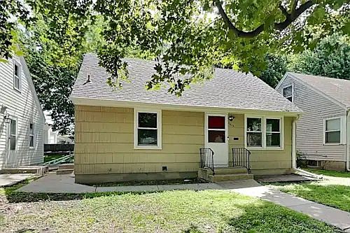 1st image of 5617 27th Ave S