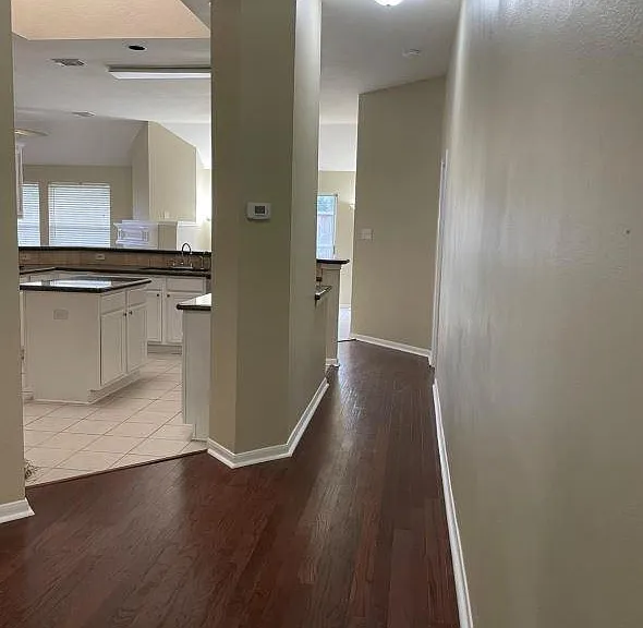 214 Darby Trails Dr — Photo 6