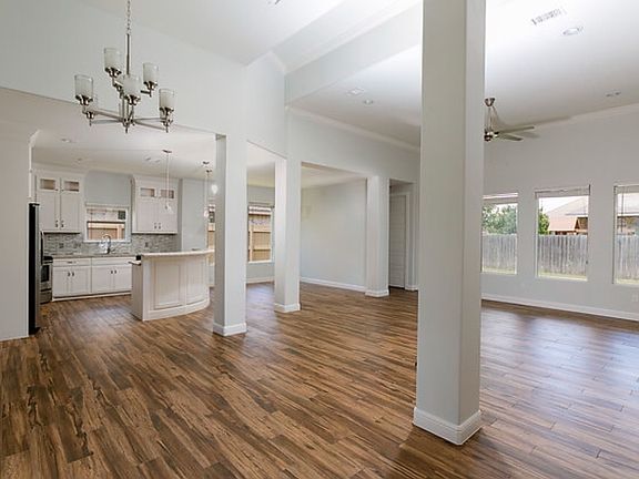 2nd image of 9204 N 28th Ln