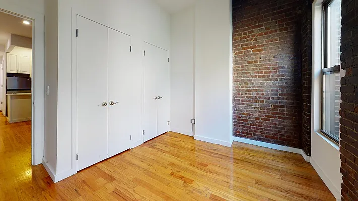 Rented by Bond New York | media 36