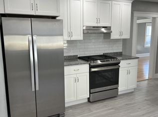 121 Safford St #U2, Quincy, MA 02170