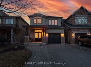 2230 Kwinter Rd, Oakville, ON L6M 0G1