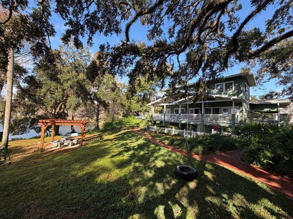 1208 Central Boulevard Lakefront #3