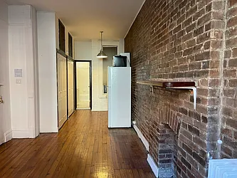 Rented by Eric Goodman Realty Corp