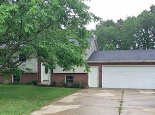 57215 Hamilton Dr, Mattawan, MI 49071