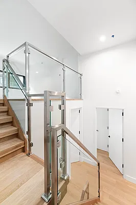 Rented by West 124th Manager LLC | media 161