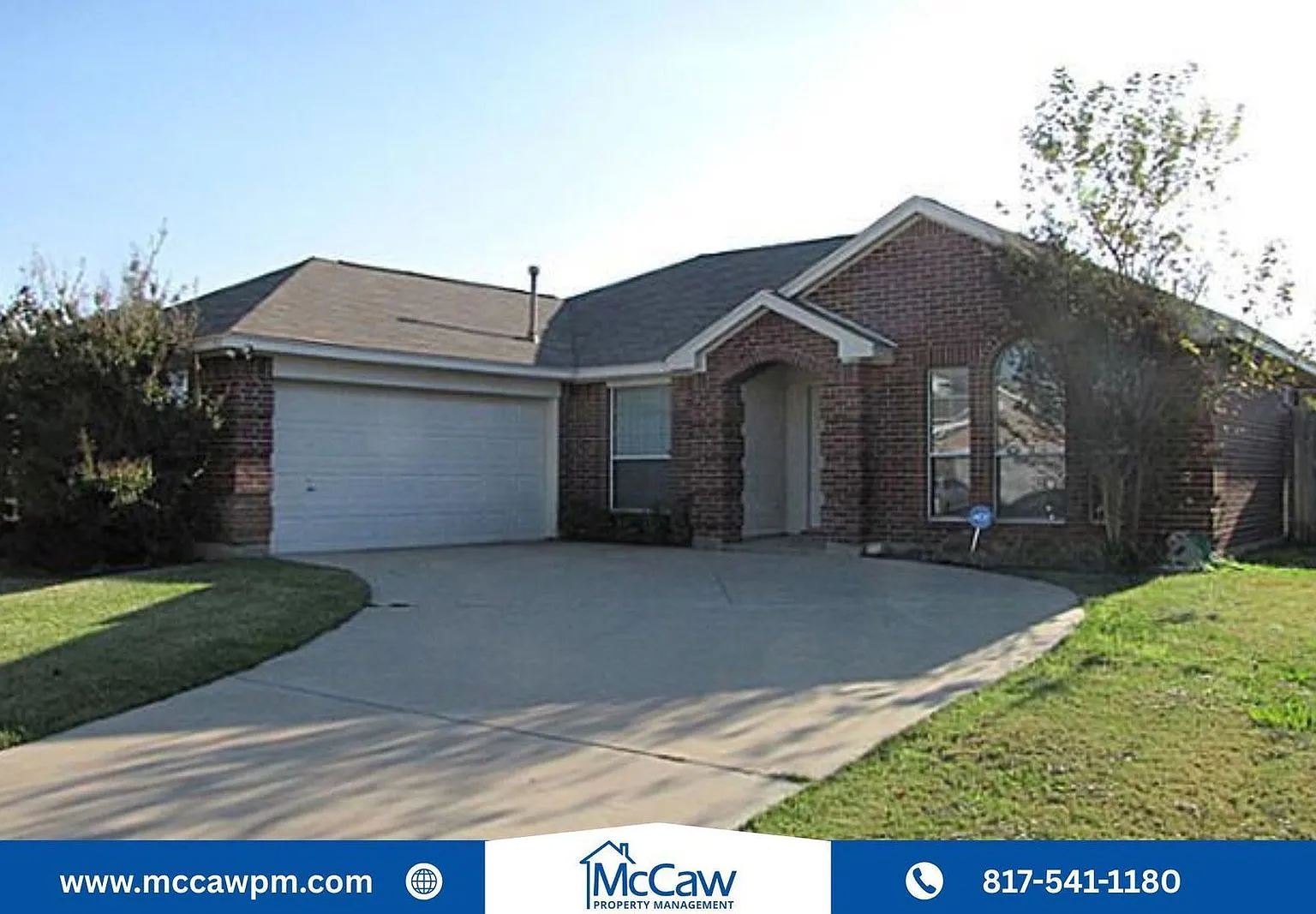 3 bed, 2.0 bath, 1663 sqft, $2,100 — Photo 1