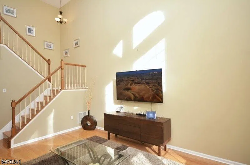 2 bed, 2.5 bath, $3,450 — Photo 4