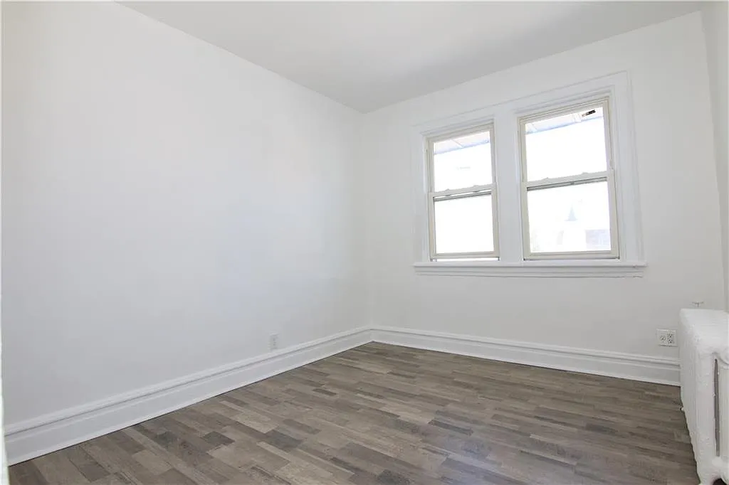 2 bed, 1.0 bath, 680 sqft, $2,800 — Photo 4