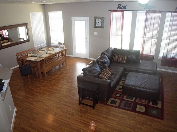 4th image of 7610 Pasture Bend Ct