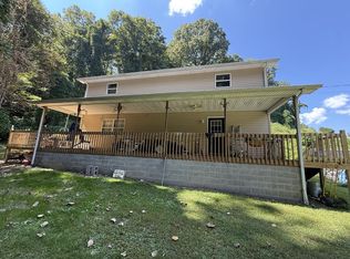 54 Kirk Hill Rd, Chapmanville, WV 25508