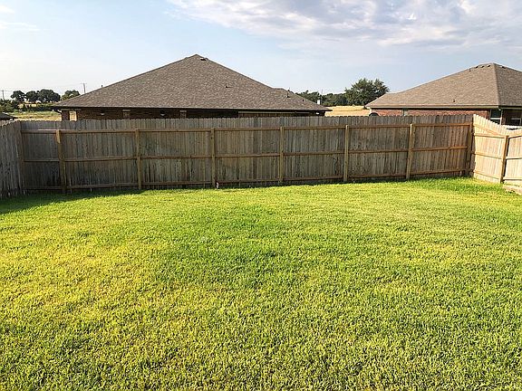 5th image of 8105 Preston Hollow Dr