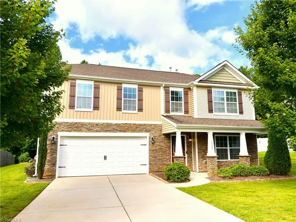 1734 Klompen Rd, Kernersville, NC 27284