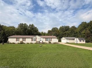 7213 Davis Rd, Orwell, OH 44076