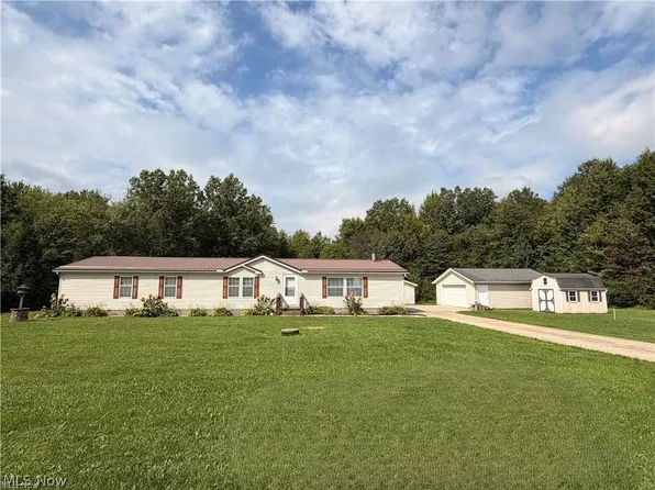 7213 Davis Rd, Orwell, OH 44076