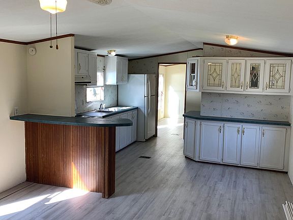 2nd image of 5306 Elaine Dr #H