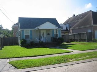 517 Ridgewood Dr, Metairie, LA 70001