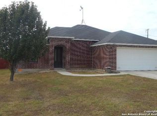 205 Yorktown, Pleasanton, TX 78064