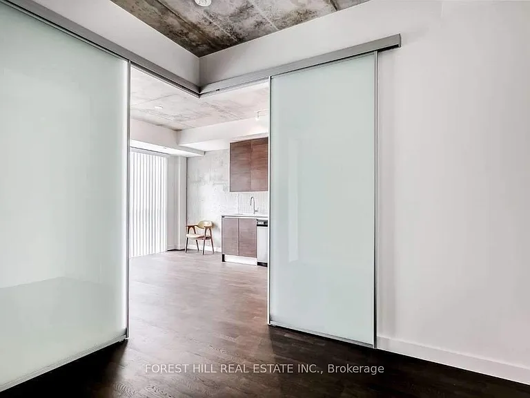 246 Logan Ave #212 — Photo 9