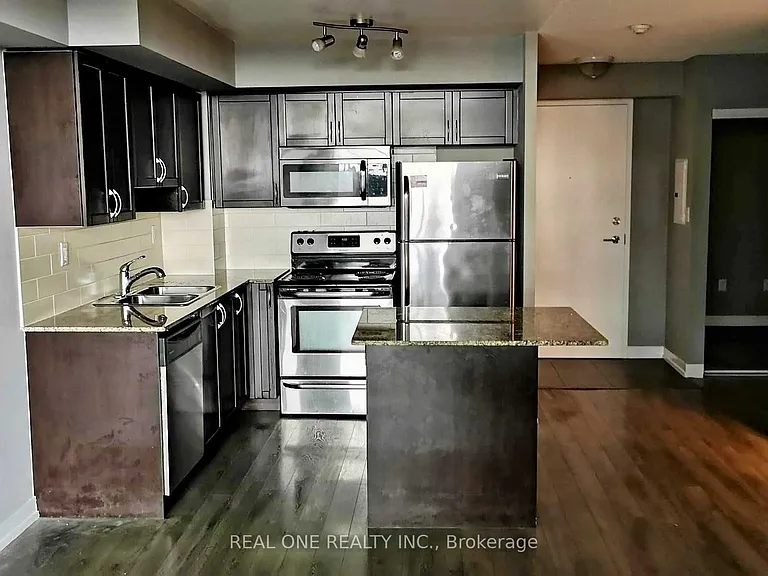 816 Lansdowne Ave #709 — Photo 5