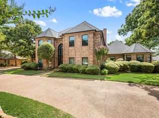 1303 Crest Dr, Colleyville, TX 76034