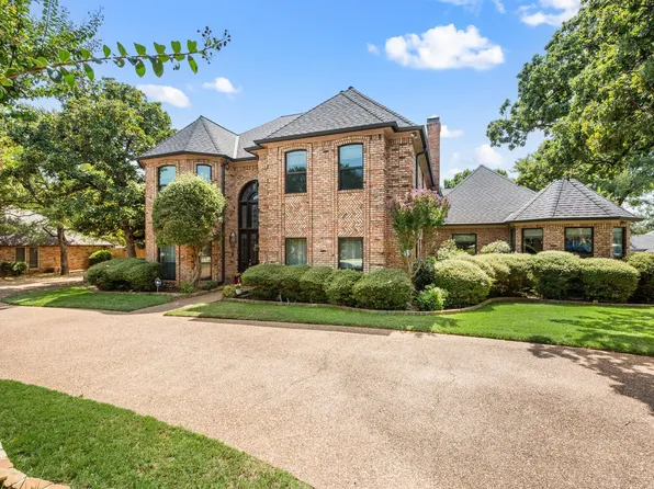 1303 Crest Dr, Colleyville, TX 76034