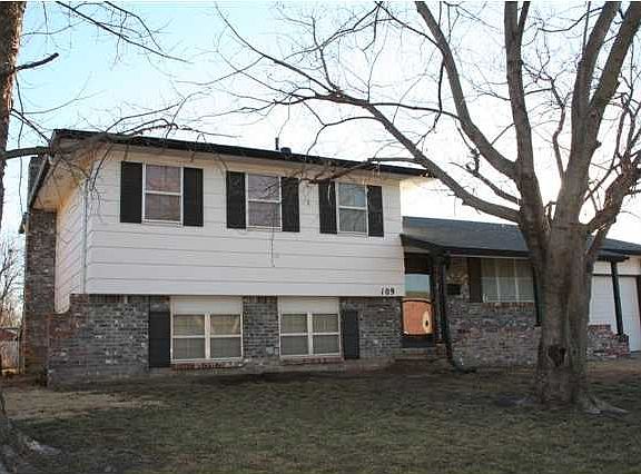 2nd image of 109 W 30th St S