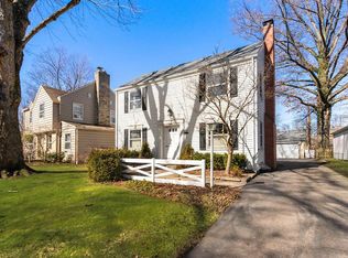52 W Schreyer Pl, Columbus, OH