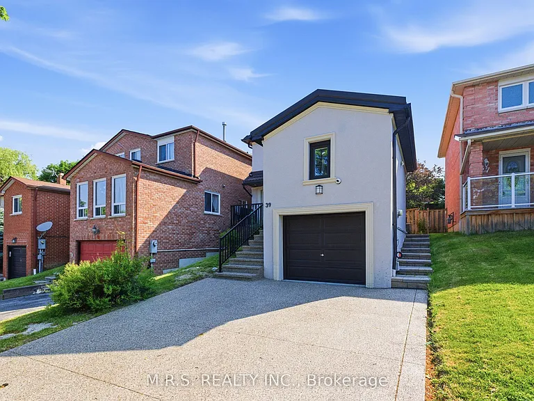 39 Palmer Dr #BSMNT — Photo 2