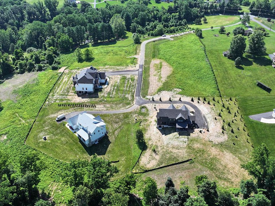 2nd image of 1932 Pleasantville Rd